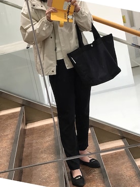 「無印良品（ムジルシリョウヒン）のアイテム（マウンテンパーカー）」を使った、yuiさん（レディース・160cm）の春コーディネート
