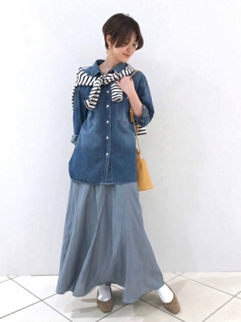 SLOBE IENA（スローブイエナ）の「LE DENIM BIGシャツ【洗濯機洗い可能