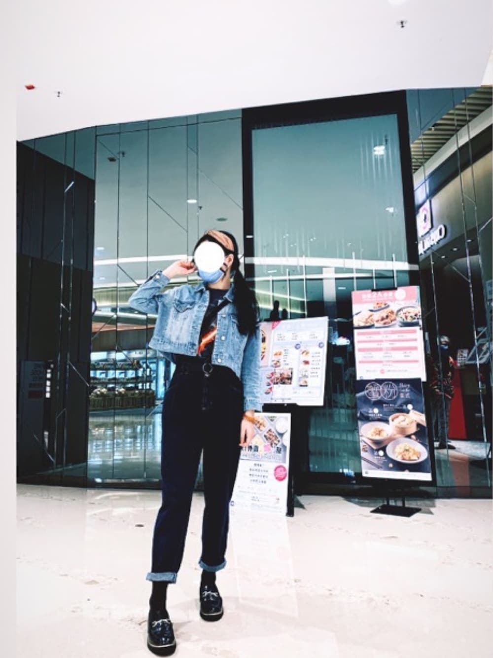 「164以上に見られる女、COOLMAX、街頭穿搭、ootd」｜「topfeelingのアイテム（デニムジャケット、ブルー系）」を使った、Regina 💜さん（レディース・164cm）の春コーディネートの1枚目の写真