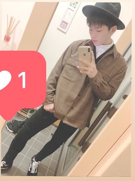 「H&M DIVIDED（エイチアンドエム　ディヴァイデッド）のアイテム（帽子）」を使った、iwasaki85さん（メンズ・174cm）の冬コーディネート