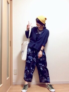 「リラックスパンツ」｜「アイテム（腕時計）」を使った、wakaba@さん（レディース・163cm）の秋コーディネート