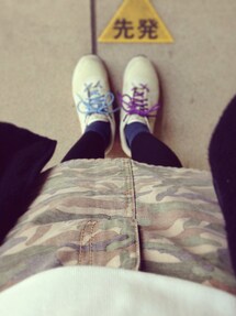 AMERICAN RAG CIE | スウェット:アメリカンラグシー
スカート:アナザーエディション
スニーカー:NIKE

今すぐ走れる。テーマ(スウェット)