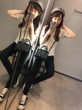 Cari Chenさんのコーディネート