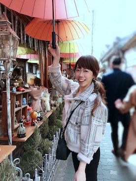 Cari Chenさんのコーディネート