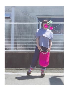 「MONKI（モンキ）のアイテム（シューズ）」を使った、えりなさん（レディース・155cm）の夏コーディネート