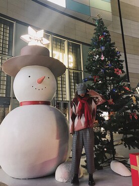 「Abercrombie&Fitch（アバークロンビーアンドフィッチ）のアイテム（帽子）」を使った、肉糜肉糜さん（レディース・164cm）の春コーディネート