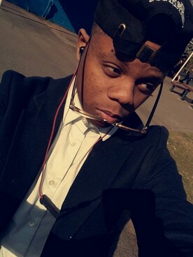 Haneef Jamesさんのコーディネート