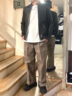 「ISAMU KATAYAMA BACKLASH（イサムカタヤマバックラッシュ）のアイテム（ライダースジャケット）」を使った、TAIGAさん（メンズ・168cm）の秋コーディネート