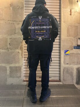 「B'2nd（ビーセカンド）のアイテム（パーカー）」を使った、TAIGAさん（メンズ・168cm）の冬コーディネート