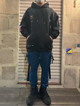 「B'2nd（ビーセカンド）のアイテム（パーカー）」を使った、TAIGAさん（メンズ・168cm）の冬コーディネート