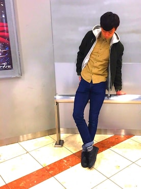 「HVC（エイチブイシー）のアイテム（パーカー）」を使った、しょーうまさん（メンズ・178cm）の冬コーディネート