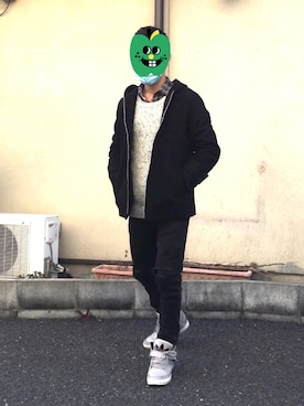 「GAP（ギャップ）のアイテム（ニット/セーター、グレー系）」を使った、kenkenさん（メンズ・175cm）の冬コーディネート
