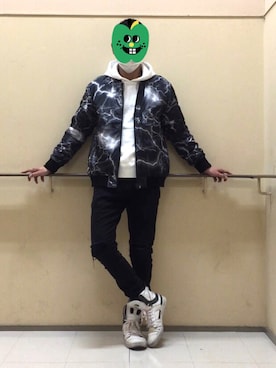 「EMMA NOVEMBER　（エマノーヴェンバー）のアイテム」を使った、kenkenさん（メンズ・175cm）の冬コーディネート