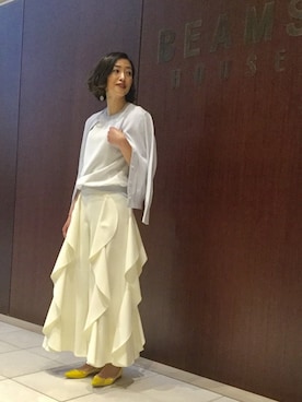 「アイテム（パンプス、イエロー系）」を使った、Tomoko.Kさん（レディース・163cm）の冬コーディネート