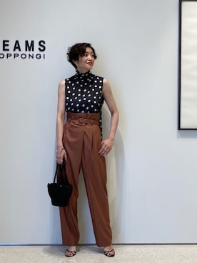 「EFFE BEAMS（エッフェビームス）のアイテム」を使った、Tomoko.Kさん（レディース・163cm）の夏コーディネート