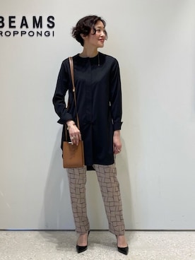 「EFFE BEAMS（エッフェビームス）のアイテム（パンツ）」を使った、Tomoko.Kさん（レディース・163cm）の春コーディネート