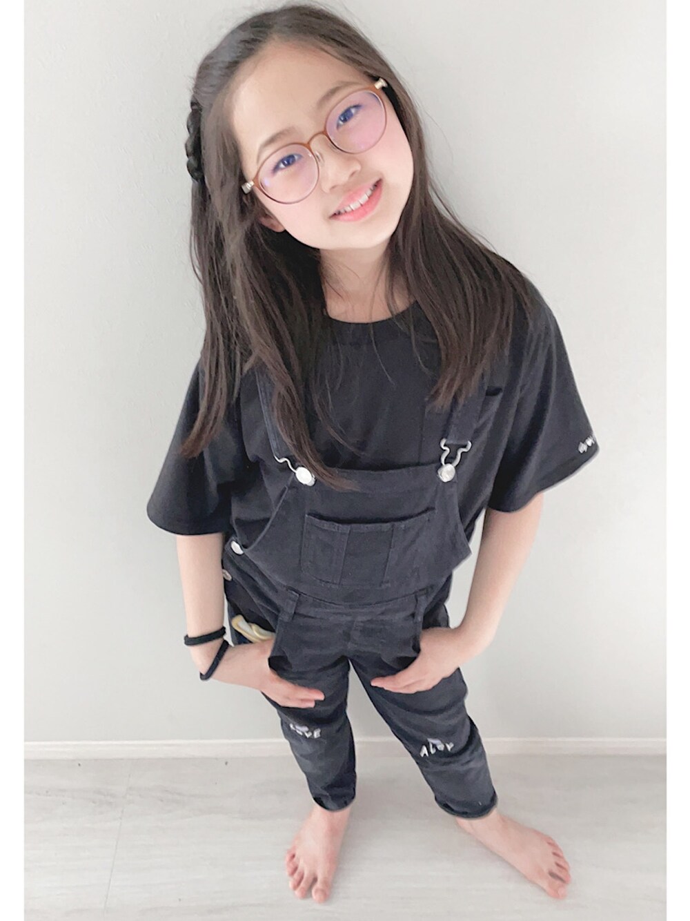「ガッコーすたいる、キッズファッション、女の子コーデ、js5、学校こーで」｜「by LOVEiTのアイテム（トップス、ブラック系）」を使った、☆Rico☆さん（キッズ・138cm）の春コーディネートの1枚目の写真