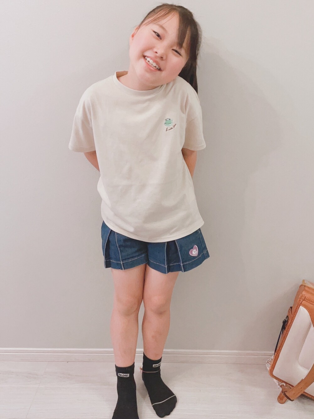 「小学生コーデ、小学生女子、js2、ラブトキシック、ラブトキ、キャンディチュウ」｜「LOVETOXICのバックガーリーモチーフ半袖Tシャツ（Tシャツ/カットソー、ベージュ系）」を使った、☆Rico☆さん（キッズ・138cm）の春コーディネートの1枚目の写真