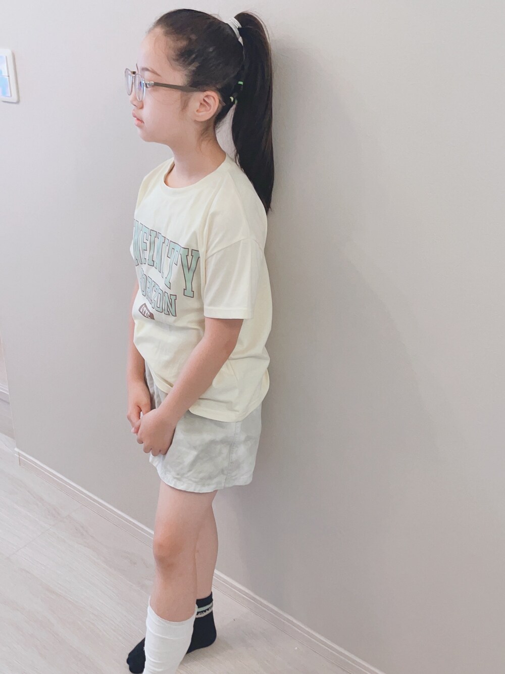 「ラブトキシック、ラブトキ、ラブトキコーデ、js5、タイダイ柄」｜「LOVETOXICのアイテム（Tシャツ/カットソー、イエロー系）」を使った、☆Rico☆さん（キッズ・138cm）の春コーディネートの1枚目の写真