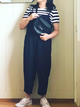 「KBF（ケイビーエフ）のアイテム（つなぎ/オールインワン）」を使った、くみさん（レディース・155cm）の春コーディネート