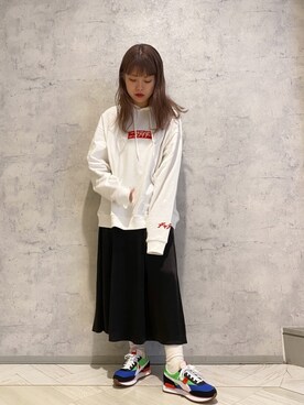 パーカーを使った 黒スカート の人気ファッションコーディネート ユーザー ショップスタッフ Wear