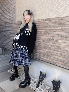 「me（ミイ）のアイテム（バッグ）」を使った、六禄ろく（死体）さん（レディース・160cm）の春コーディネート