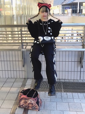 「あちゃちゅむ」｜「アイテム（アクセサリー）」を使った、六禄ろく（死体）さん（レディース・160cm）の春コーディネート