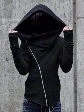 「DRKSHDW by RICK OWENS（ダークシャドウ バイ リックオウエンス）のアイテム（パーカー）」を使った、LuAnge™さん（メンズ・175cm）の冬コーディネート