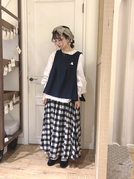 「ヘアバンド」｜「アイテム（その他アウター）」を使った、ｎａさん（レディース・157cm）の春コーディネート