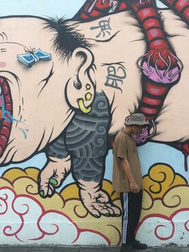 three_million劉百萬さんのコーディネート