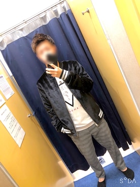 「Guess（ゲス）のアイテム（その他アウター）」を使った、jenni08さん（メンズ・168cm）の冬コーディネート