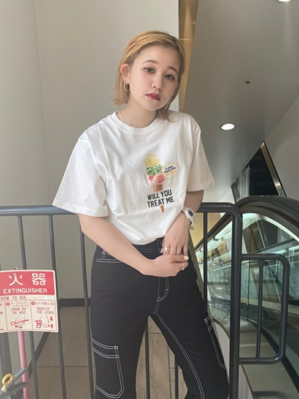 tシャツ TRIPLE ICE CREAM WIDE S/S TEE レディース X-girl（エックスガール）の「ICE CREAM S/S TEE（Tシャツ