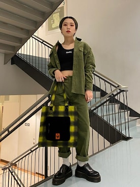 「X-girl（エックスガール）のアイテム」を使った、X-girl STAFFさん（レディース・158cm）の秋コーディネート