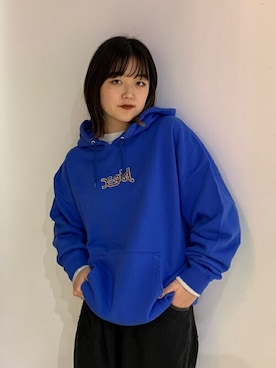 X-girl STAFFさん（レディース・159cm）の秋コーディネート