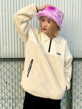 「アイテム（ハット、ピンク系）」を使った、X-girl STAFFさん（レディース・155cm）の秋コーディネート