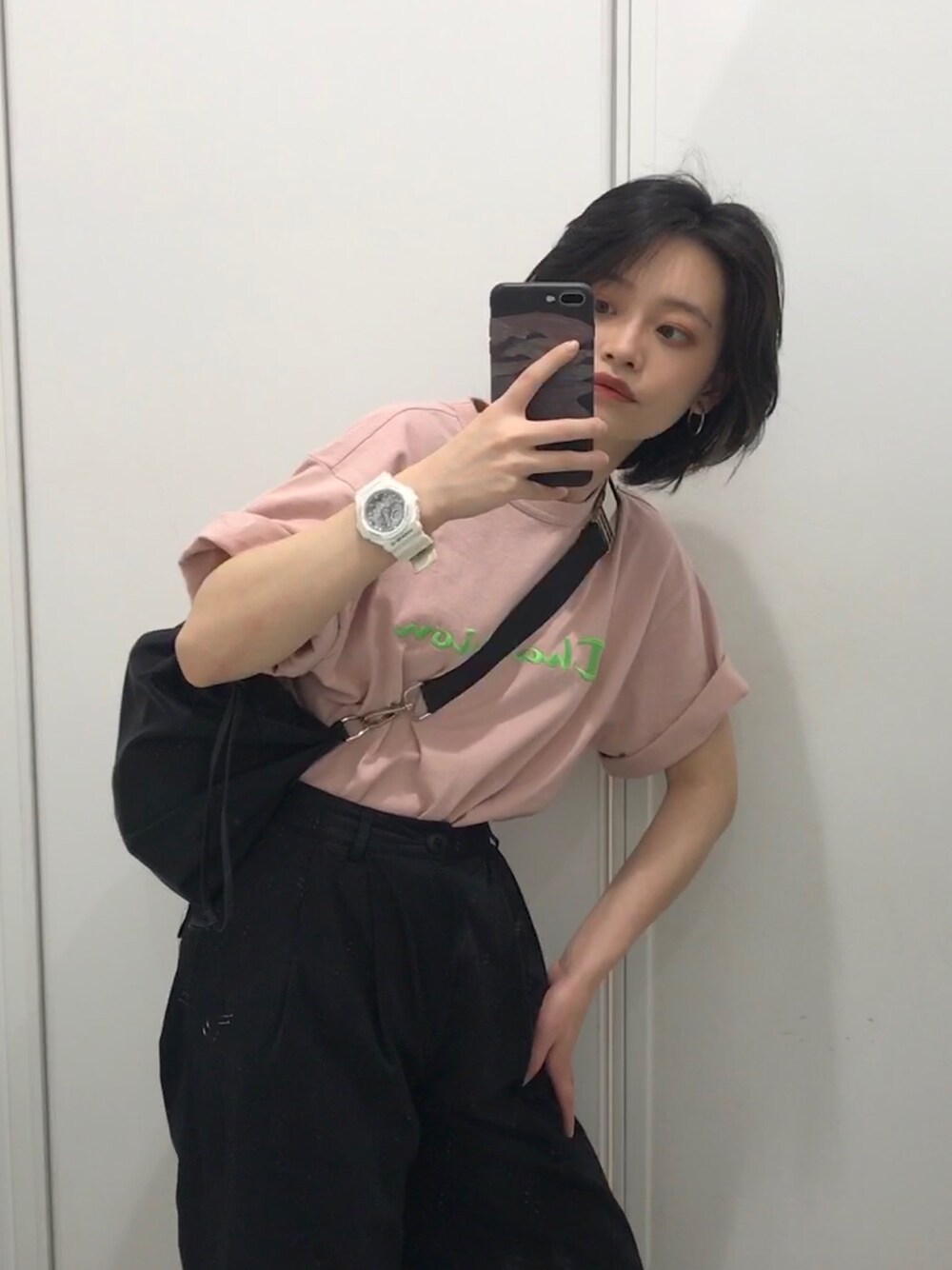 「シンプルコーデ、summer、いいね、save、フォローお願いします🤑、ootd、コーディネート、夏コーデ」｜「Championのアイテム（Tシャツ/カットソー、ピンク系）」を使った、_徐大夢さん（レディース・160cm）の夏コーディネートの1枚目の写真