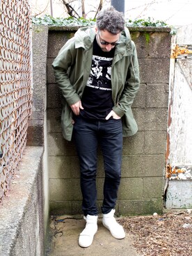 「Saint Laurent」｜「アイテム（ミリタリージャケット）」を使った、Mason Kraneさん（メンズ・183cm）の春コーディネート