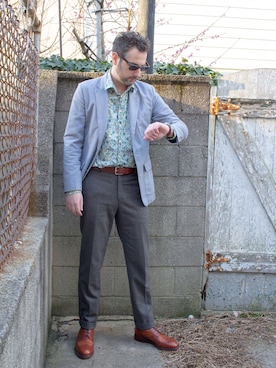「business casual」｜「アイテム（ジャケット/アウター）」を使った、Mason Kraneさん（メンズ・183cm）の春コーディネート