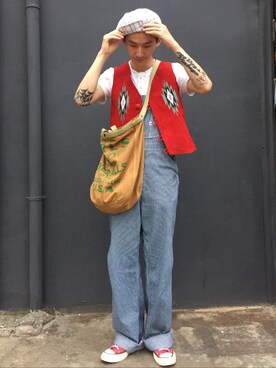 二百狗Vintageさんのコーディネート