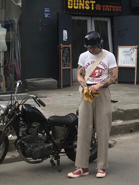 二百狗Vintageさんのコーディネート