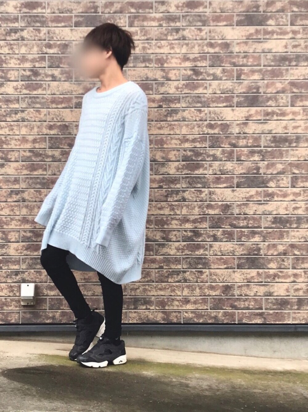 Louches（ルーシュ）の「オーバーサイズケーブル編みビッグニット