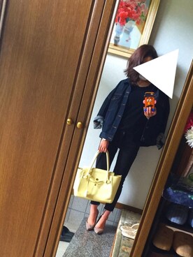 「UNIQLO（ユニクロ）のWOMEN ウルトラストレッチジーンズ（デニムパンツ）」を使った、さおりんさん（レディース・159cm）の春コーディネート