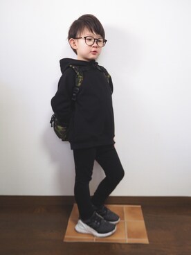 「アイテム（パーカー）」を使った、あちゃさんさん（キッズ・100cm）の冬コーディネート