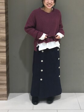 Nishizawa Ayaneさんの「・RAYCASSINコーデュロイダブルボタンスカート」を使ったコーディネート