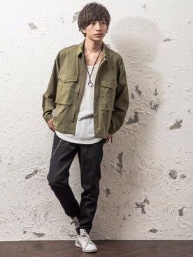 「MinoriTY（マイノリティ）のアイテム（ミリタリージャケット）」を使った、REONさん（メンズ・173cm）の冬コーディネート