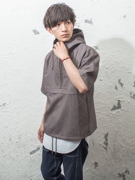 「アイテム（タンクトップ、ピンク系）」を使った、REONさん（メンズ・173cm）の夏コーディネート