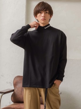 「アイテム（パンツ、イエロー系）」を使った、REONさん（メンズ・173cm）の秋コーディネート