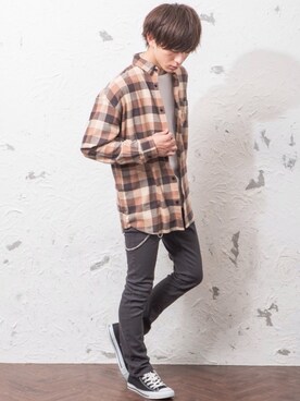 「MinoriTY（マイノリティ）のアイテム（チノパンツ）」を使った、REONさん（メンズ・173cm）の秋コーディネート