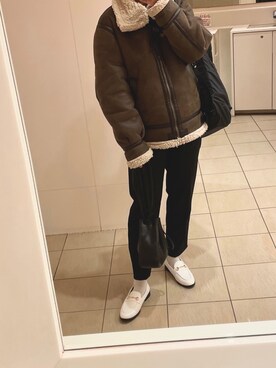 「Alpha Industries（アルファインダストリーズ）のアイテム（ムートンコート）」を使った、Rinoさん（レディース・157cm）の冬コーディネート