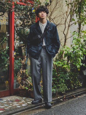 「Steven Alan（スティーブンアラン）のアイテム（スラックス）」を使った、三木 克海さん（メンズ・175cm）の春コーディネート